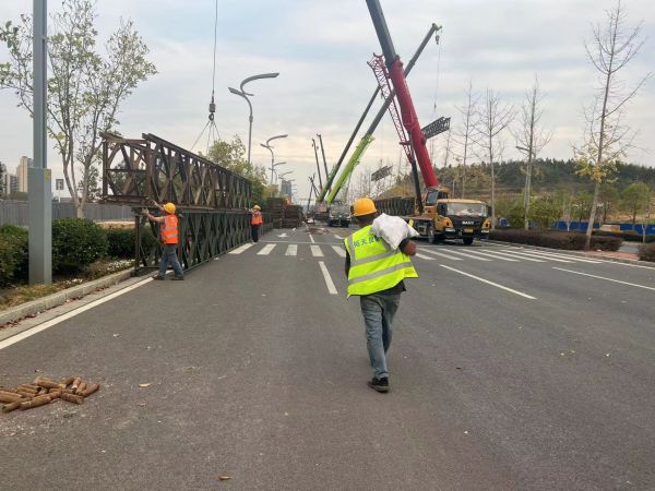 湖南拓天路橋工程機械有限公司,湖南路橋設(shè)施設(shè)計,湖南路橋設(shè)施銷售,路橋建設(shè)